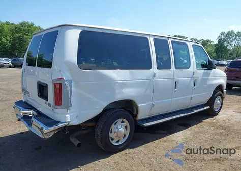 2013 Ford E-350 Super Duty Xl z USA, uszkodzony, nr VIN 1FBNE3BL6DDA13595